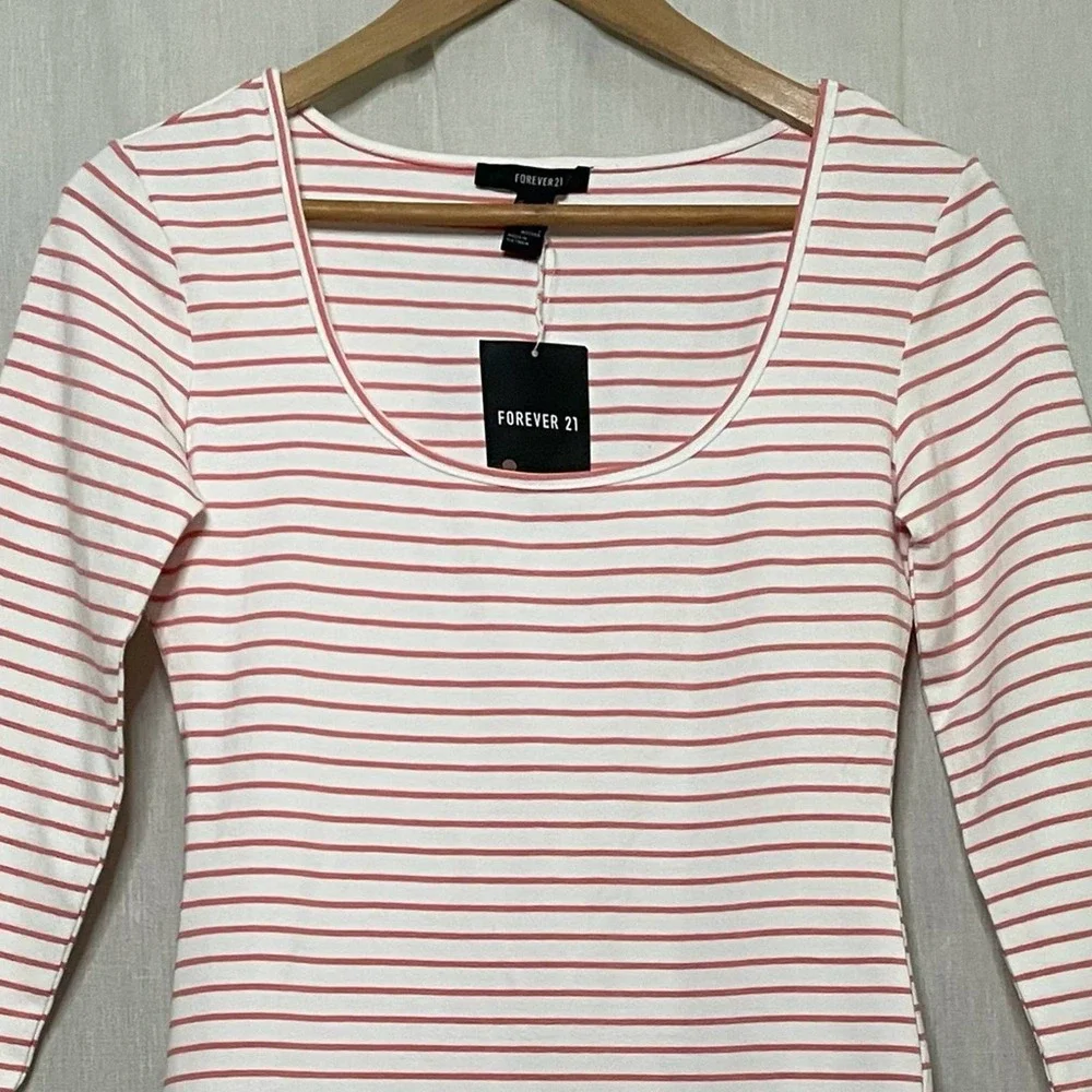 Forever 21 White & Coral Stripe Bodycon Dress - Picture 15 of 16